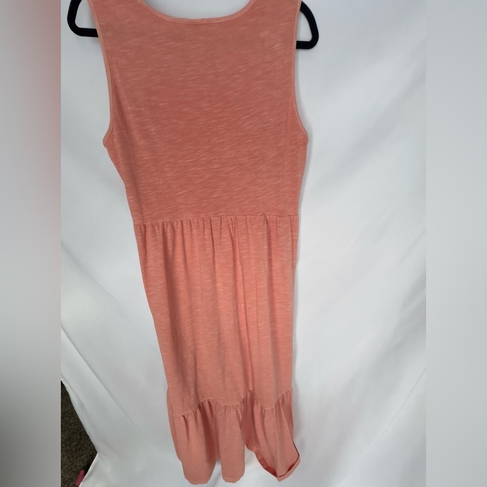 Old Navy Sleeveless, Tiered Maxi Dress in Guava Color size Large LIKE NEW! - Picture 9 of 10